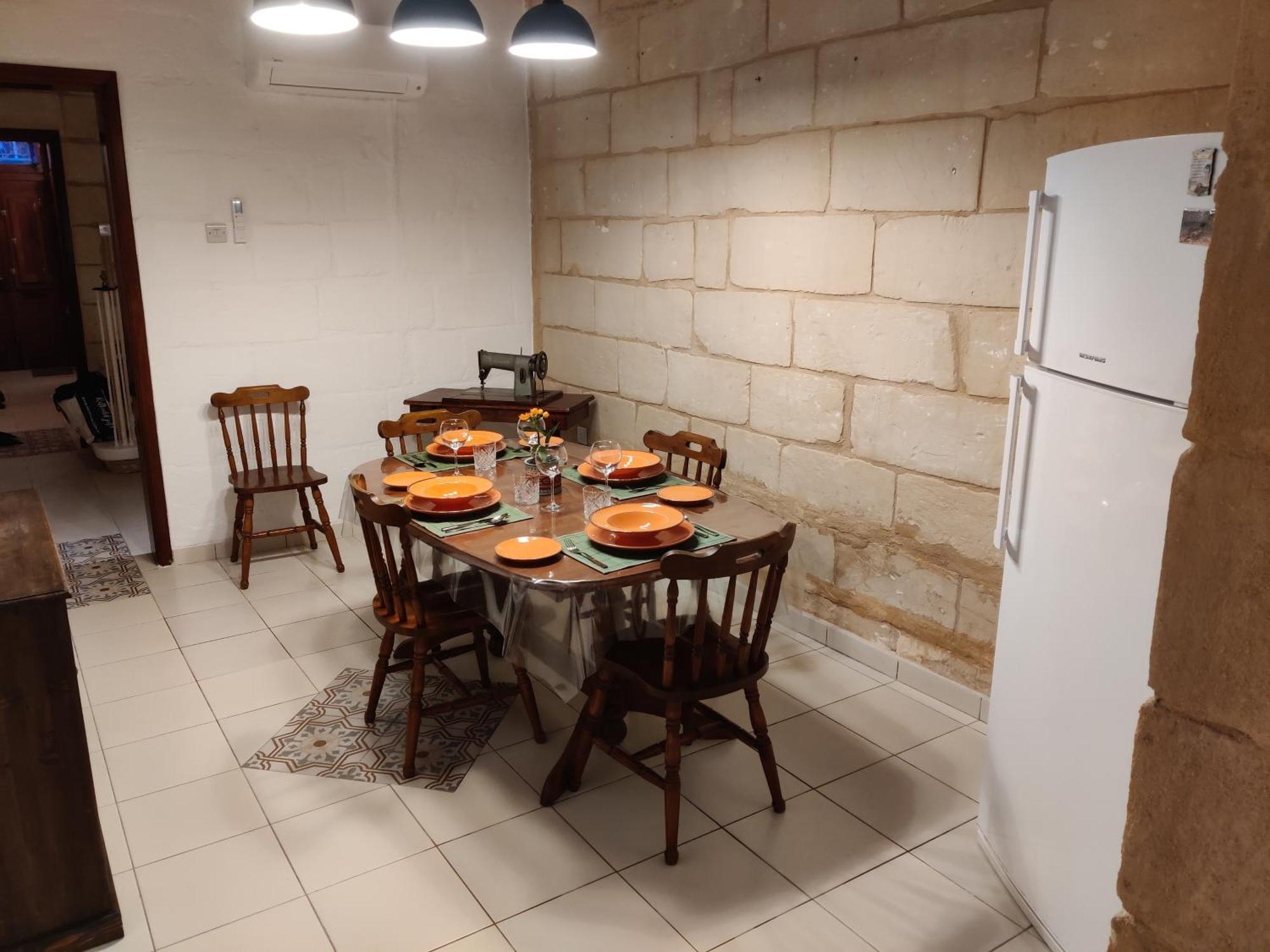 Peaceful Traditional Maltese Townhouse ลูอะ ภายนอก รูปภาพ