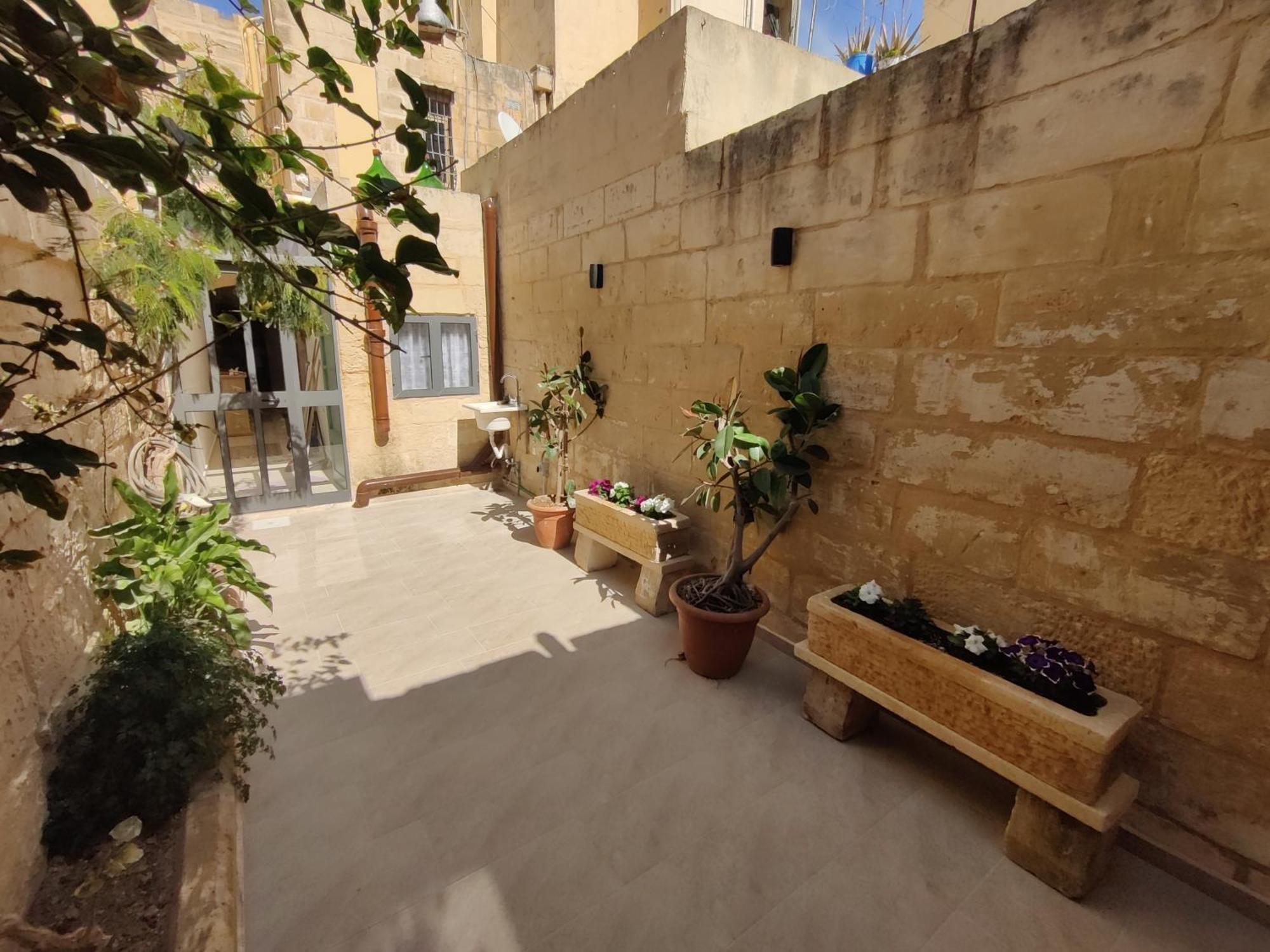 Peaceful Traditional Maltese Townhouse ลูอะ ภายนอก รูปภาพ